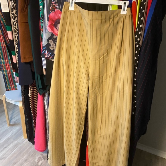 Wide Leg Trousers - Picture 4 of 8